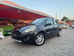 Nero Usata 2009 Renault Clio II Dynamique Tre volumi | 2470 € (Ottimo prezzo)