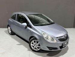 Argento Usata 2009 Opel Corsa Enjoy Tre volumi | 3900 € (Buon prezzo)