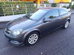 Grigio Usata 2009 Opel Astra GTC Enjoy Tre volumi | 1500 € (Super prezzo)