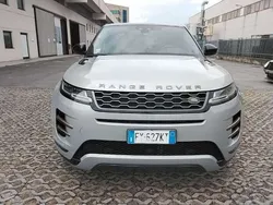 Argento Usata 2019 Land Rover Range Rover evoque First Edition SUV | 33.900 € (Molto cara)