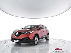 Rosso Usata 2015 Renault Kadjar Zen SUV | 6500 € (Buon prezzo)