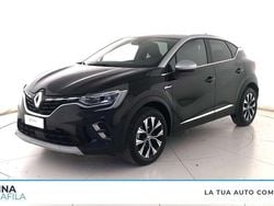Nero tetto grigio chiaro Usata 2024 Renault Captur Techno SUV | 15.400 € (Buon prezzo)