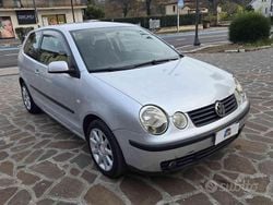 Grigio Usata 2003 VW Polo Comfortline Due volumi | 1999 € (Buon prezzo)