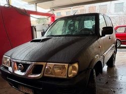 Grigio Usata 2002 Nissan Terrano SUV | 6000 €