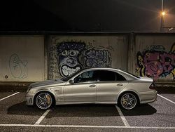 Grigio Usata 2005 Mercedes E55 AMG AMG Tre volumi | 32.000 €