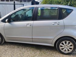 Grigio Usata 2006 Mercedes A200 Tre volumi | 1500 € (Super prezzo)