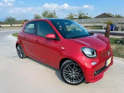Rosso Usata 2018 Smart ForFour Brabus Tre volumi | 13.499 € (Buon prezzo)