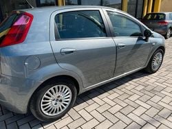 Grigio Usata 2007 Fiat Grande Punto Due volumi | 300 € (Super prezzo)