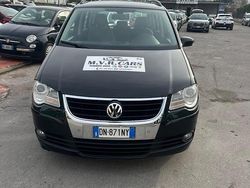Nero Usata 2008 VW Touran Trendline Monovolume | 2499 € (Super prezzo)