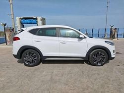 Bianco Usata 2019 Hyundai Tucson SUV | 17.800 €