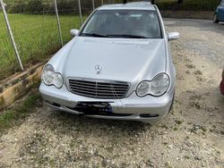 Grigio Usata 2004 Mercedes C200 Tre volumi | 2500 € (Cara)