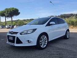 Usata 2013 Ford Focus Titanium Tre volumi | 7000 € (Cara)