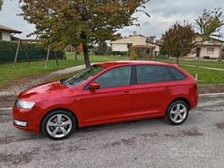 Usata 2015 Skoda Rapid Tre volumi | 4300 €