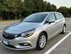 Usata 2016 Opel Astra Station wagon | 6700 € (Buon prezzo)