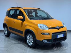 Arancione Usata 2013 Fiat Panda Trekking Due volumi | 4299 € (Super prezzo)