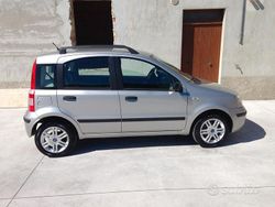 Usata 2004 Fiat Panda Emotion Tre volumi | 2500 € (Buon prezzo)