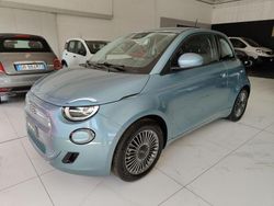 Blu Usata 2021 Fiat 500e Passion Tre volumi | 24.500 €