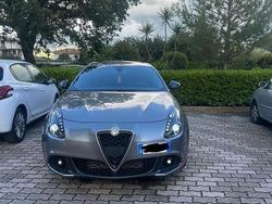 Usata 2020 Alfa Romeo Giulietta Super Due volumi | 13.800 € (Buon prezzo)