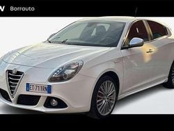 Bianco Usata 2014 Alfa Romeo Giulietta Exclusive Tre volumi | 6700 € (Buon prezzo)
