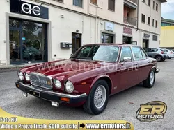 Rosso(met.) Usata 1983 Jaguar XJ12 Sovereign Tre volumi | 25.000 €
