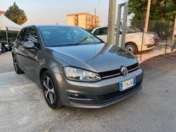 Marrone Usata 2015 VW Golf Highline Tre volumi | 11.250 € (Buon prezzo)