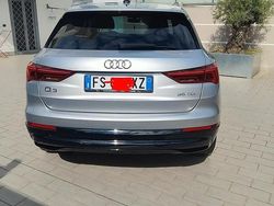 Grigio Usata 2018 Audi Q3 SUV | 21.500 € (Buon prezzo)