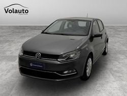 Grigio Usata 2017 VW Polo Comfortline Tre volumi | 10.800 € (Buon prezzo)