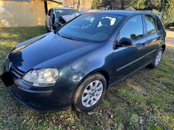 Usata 2005 VW Golf V Comfortline Tre volumi | 1500 € (Super prezzo)