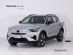 Argento Usata 2024 Volvo XC40 Core SUV | 34.900 € (Buon prezzo)