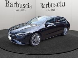 Nero Usata 2024 Mercedes E250 AMG Station wagon | 39.900 € (Buon prezzo)