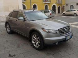 Grigio Usata 2005 Infiniti FX45 SUV | 9000 €