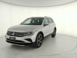 Grigio Usata 2023 VW Tiguan Elegance SUV | 28.800 € (Buon prezzo)