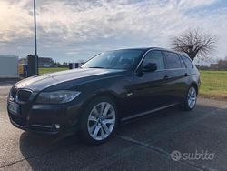 Nero Usata 2012 BMW 320 Station wagon | 4100 € (Ottimo prezzo)
