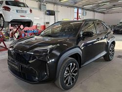 Nero Nuova 2025 Toyota Yaris Cross Trend SUV | 29.600 € (Buon prezzo)