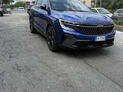 Usata 2023 Renault Austral Iconic Esprit Alpine SUV | 29.000 € (Buon prezzo)
