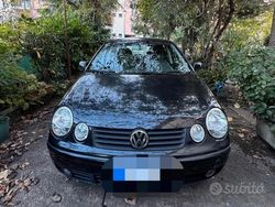 Nero Usata 2005 VW Polo Tre volumi | 2000 €