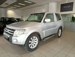 Argento satellite Usata 2010 Mitsubishi Pajero Instyle SUV | 16.000 € (Buon prezzo)