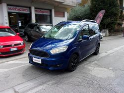 Blu Usata 2015 Ford Tourneo Courier Titanium Monovolume | 7300 € (Ottimo prezzo)
