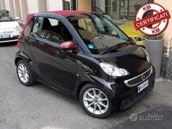 Nero capote rossa Usata 2012 Smart ForTwo Cabrio Passion Cabrio | 9990 € (Molto cara)