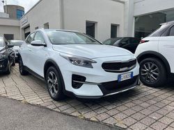 Bianco(met.) Usata 2022 Kia XCeed SUV | 14.500 € (Buon prezzo)