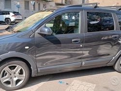 Grigio Usata 2021 Dacia Lodgy Stepway Monovolume | 10.500 € (Buon prezzo)