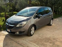 Grigio Usata 2016 Opel Meriva Cosmo Monovolume | 4600 € (Ottimo prezzo)