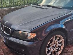 Blu Usata 2004 BMW 320 Tre volumi | 2560 € (Buon prezzo)