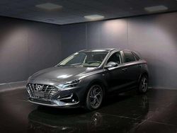 Grigio Usata 2023 Hyundai i30 Prime Tre volumi | 15.400 € (Buon prezzo)