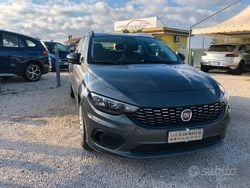 Grigio Usata 2020 Fiat Tipo Business Tre volumi | 9990 € (Super prezzo)