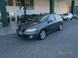 Grigio Usata 2002 Nissan Almera Tre volumi | 2200 €