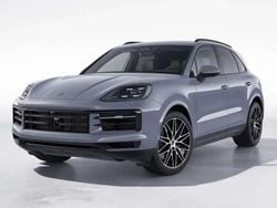 Grigio artico Usata 2024 Porsche Cayenne SUV | 104.900 € (Super prezzo)