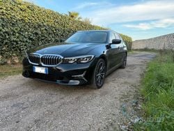 Nero Usata 2019 BMW 320 Luxury Line Station wagon | 27.000 € (Buon prezzo)
