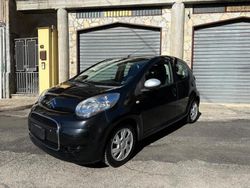 Nero Usata 2010 Citroën C1 Style Due volumi | 4990 € (Molto cara)