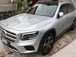 Grigio Usata 2020 Mercedes GLB200 SUV | 30.000 €